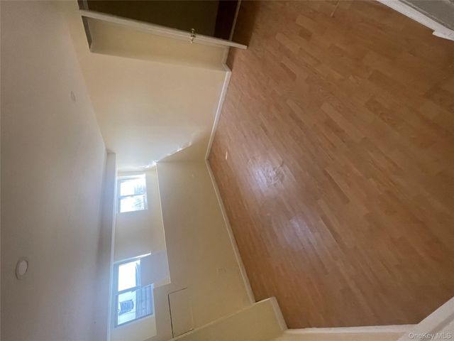 412 37th Street 1 Family, Babylon, NY 11757