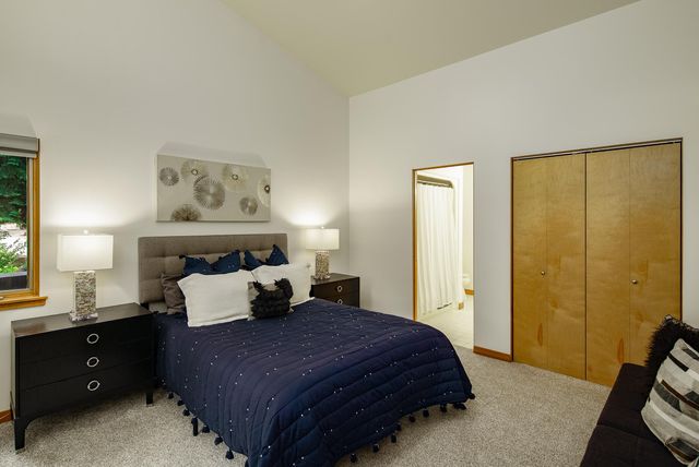 6414 S HELENA St, Spokane, WA 99223