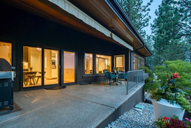 6414 S HELENA St, Spokane, WA 99223