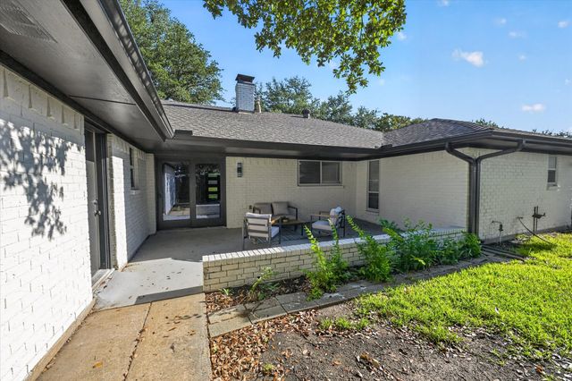 2608 Northcrest Drive, Plano, TX 75075