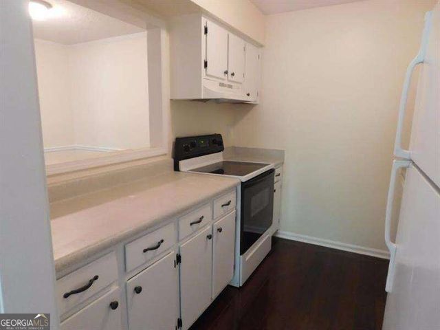 2008 Huntingdon Chas 2008, Sandy Springs, GA 30350