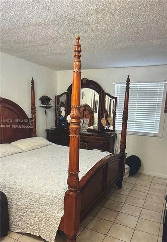 6220 SW 131st Ct 204, Miami, FL 33183