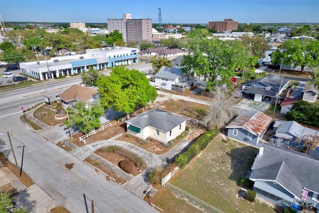 121 BATES AVENUE SE, Winter Haven, FL 33880