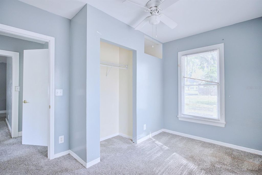 Image 22 of property listing at 121 BATES AVENUE SE, Winter Haven, FL 33880