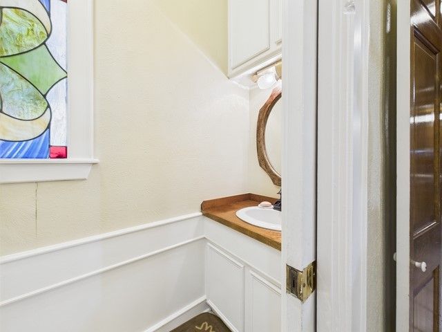 2382 Crystal Drive, Athens, TX 75752