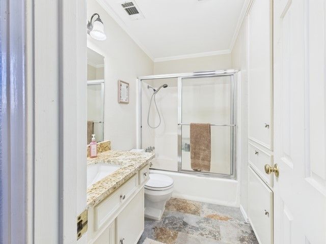 2382 Crystal Drive, Athens, TX 75752