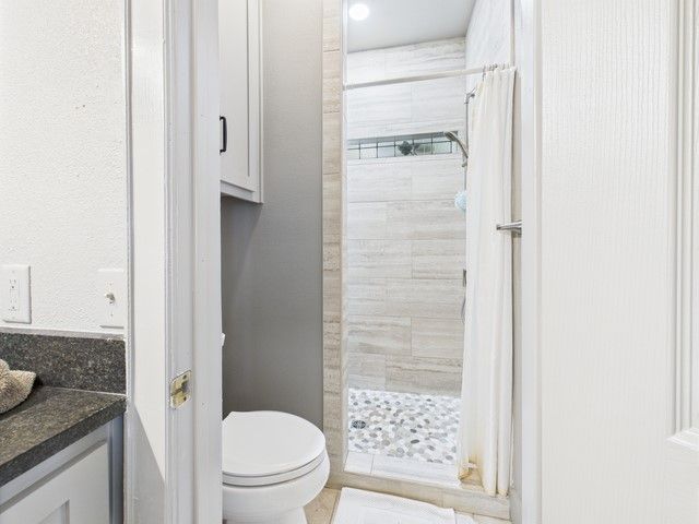 2382 Crystal Drive, Athens, TX 75752