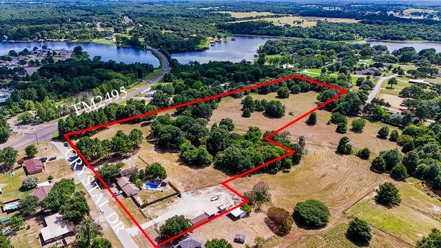 2382 Crystal Drive, Athens, TX 75752