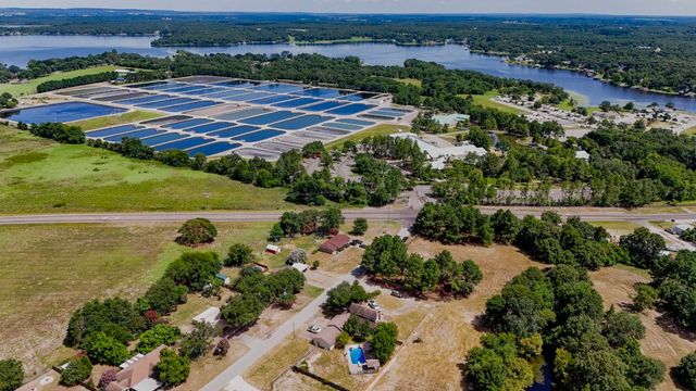 2382 Crystal Drive, Athens, TX 75752