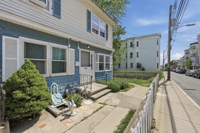 108 Marlborough Street 108, Chelsea, MA 02150