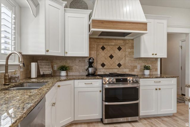 1335 W 3100 N, Pleasant View, UT 84414