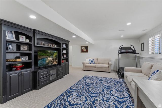 1335 W 3100 N, Pleasant View, UT 84414
