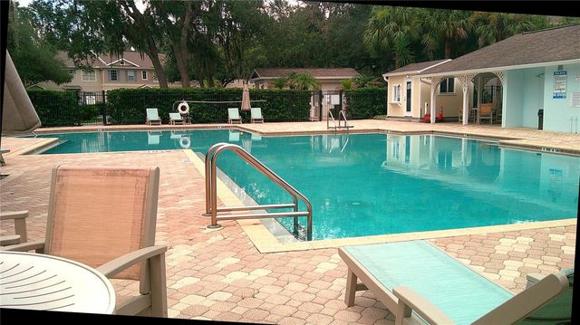 5718 FISHHAWK RIDGE DRIVE, Lithia, FL 33547