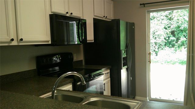 5718 FISHHAWK RIDGE DRIVE, Lithia, FL 33547
