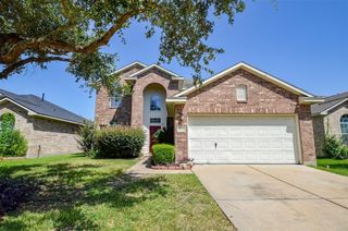 7415 Oakwood Canyon Drive, Cypress, TX 77433