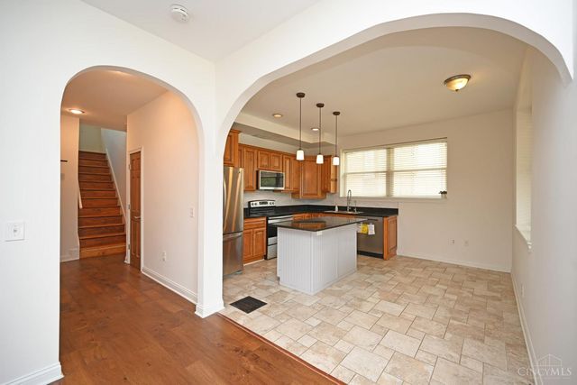 580 Howell Avenue, Cincinnati, OH 45220