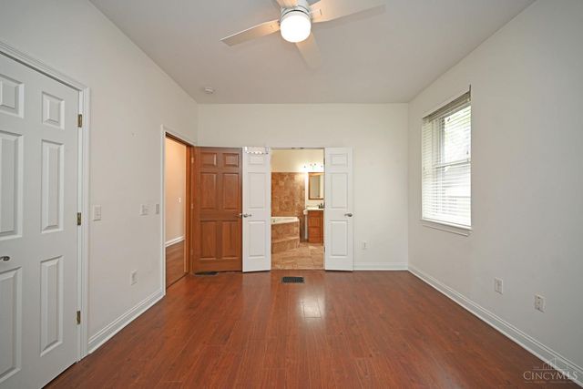 580 Howell Avenue, Cincinnati, OH 45220