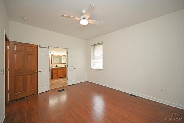 580 Howell Avenue, Cincinnati, OH 45220