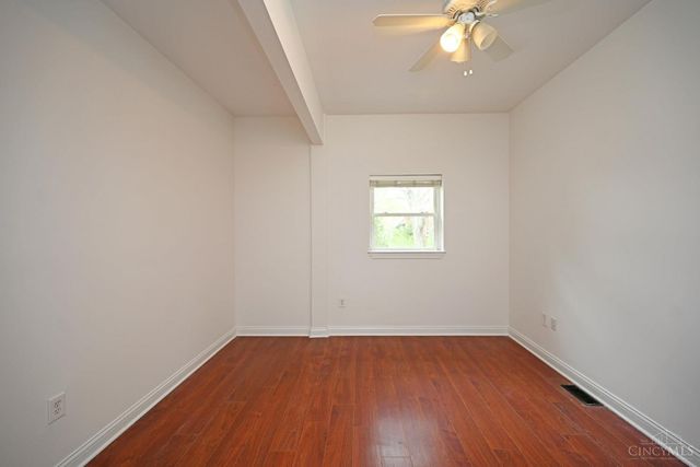 580 Howell Avenue, Cincinnati, OH 45220