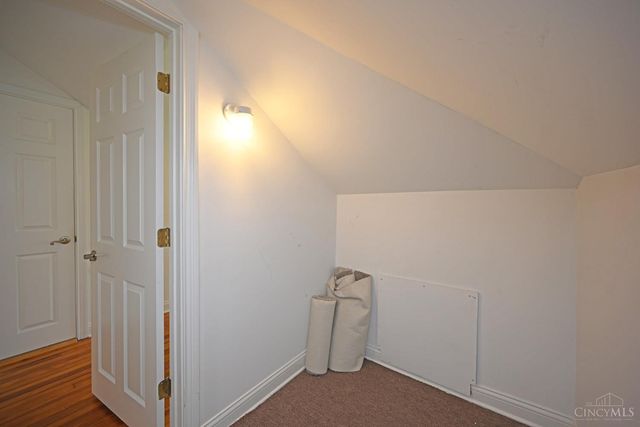 580 Howell Avenue, Cincinnati, OH 45220