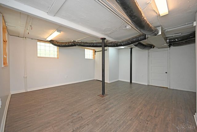 580 Howell Avenue, Cincinnati, OH 45220