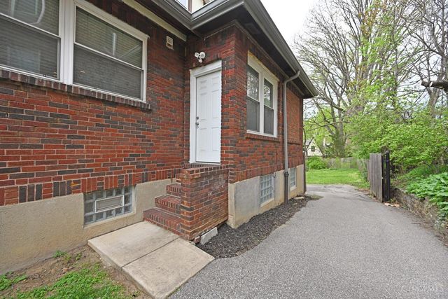 580 Howell Avenue, Cincinnati, OH 45220