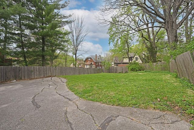 580 Howell Avenue, Cincinnati, OH 45220