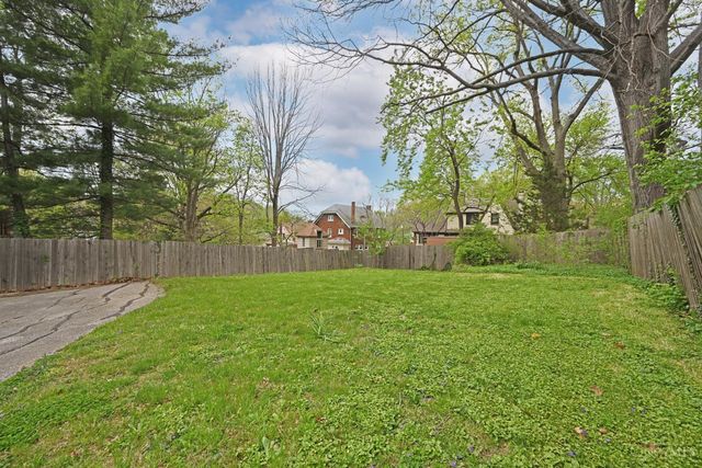 580 Howell Avenue, Cincinnati, OH 45220