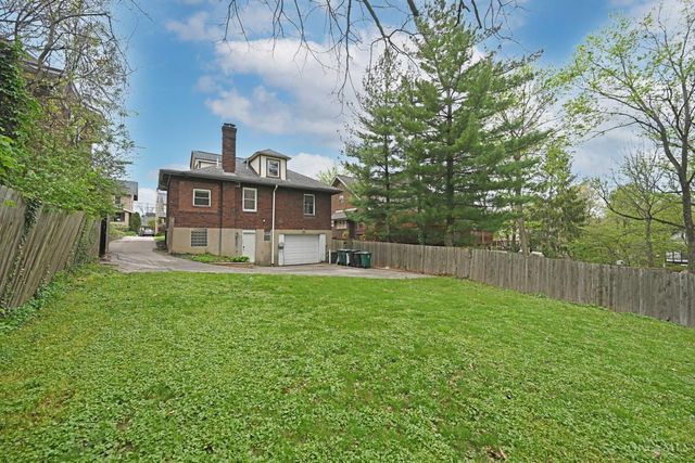 580 Howell Avenue, Cincinnati, OH 45220