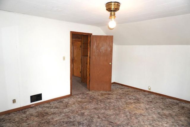 605 2ND STREET, Merrill, WI 54452