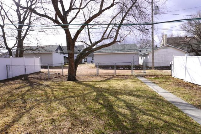 605 2ND STREET, Merrill, WI 54452