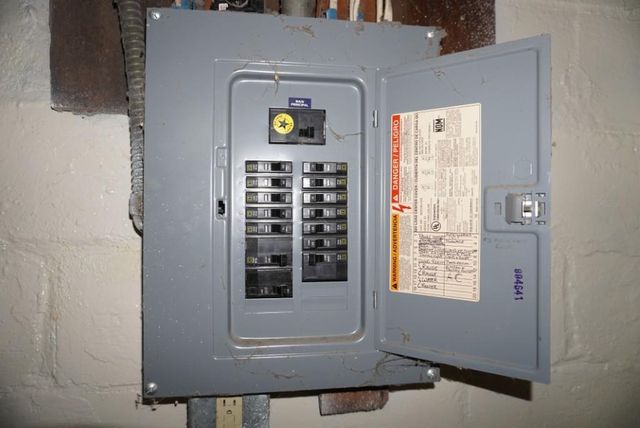 605 2ND STREET, Merrill, WI 54452