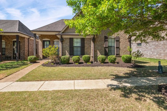 1977 S BEND DR, Cordova, TN 38016