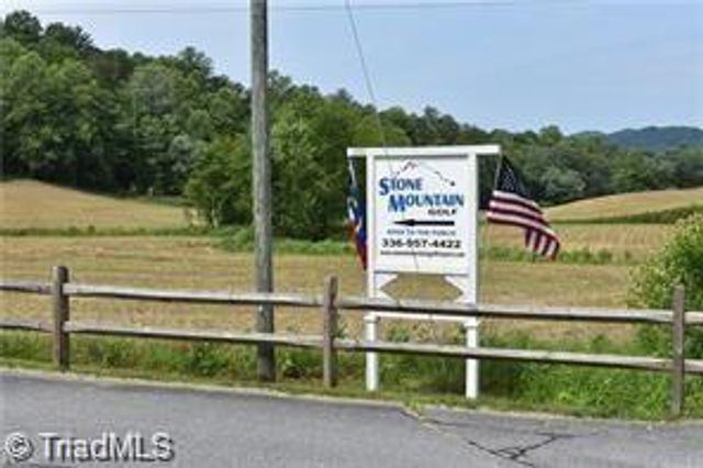 4 Greenstreet Drive, Traphill, NC 28685