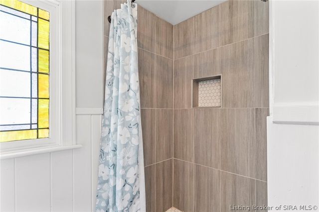 119 Madison Avenue, Hanover, IN 47243
