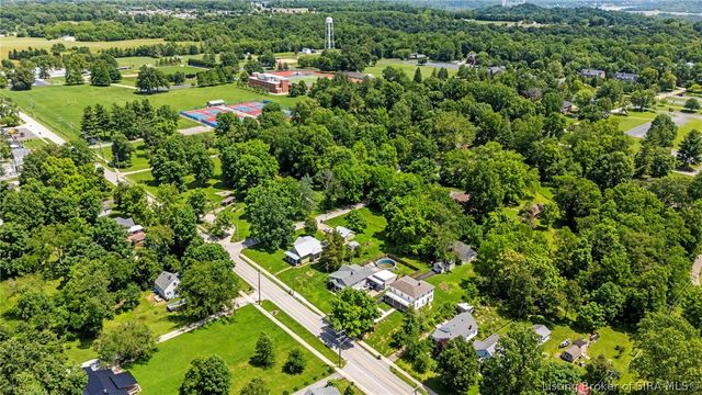 119 Madison Avenue, Hanover, IN 47243