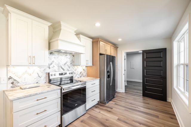 781 Harden St, Gallatin, TN 37066