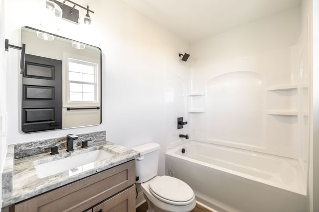 781 Harden St, Gallatin, TN 37066