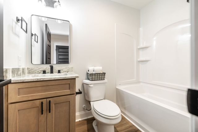 781 Harden St, Gallatin, TN 37066