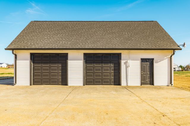 781 Harden St, Gallatin, TN 37066