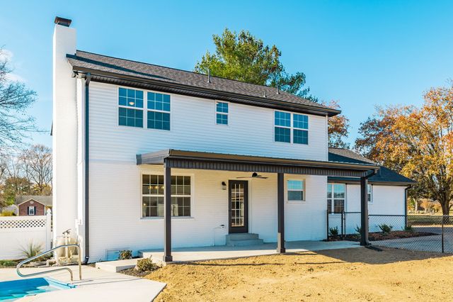 781 Harden St, Gallatin, TN 37066