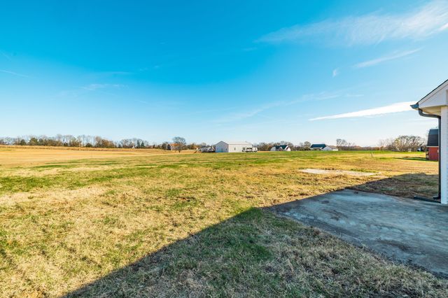 781 Harden St, Gallatin, TN 37066