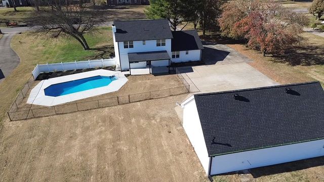 781 Harden St, Gallatin, TN 37066