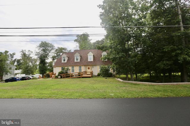 679 JACKSON RD, Mullica Hill, NJ 08062