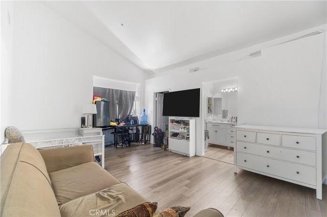 12120 Terra Bella, Pacoima, CA 91331
