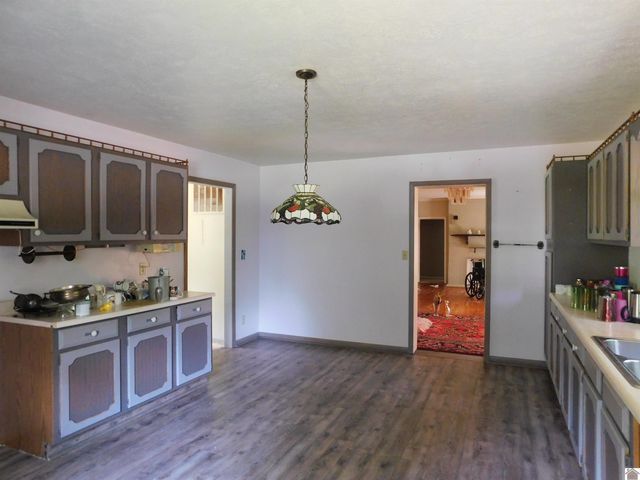 1334 State Route 1668, Marion, KY 42064