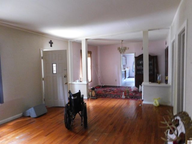 1334 State Route 1668, Marion, KY 42064