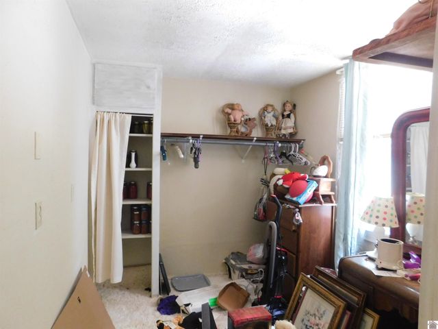 1334 State Route 1668, Marion, KY 42064