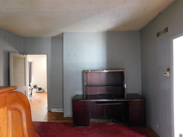 1334 State Route 1668, Marion, KY 42064