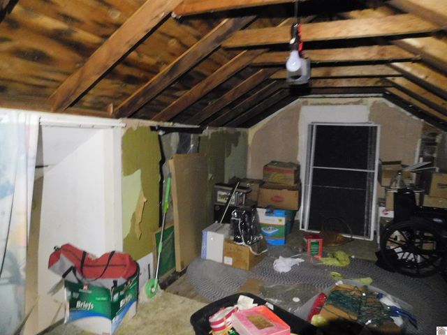 1334 State Route 1668, Marion, KY 42064